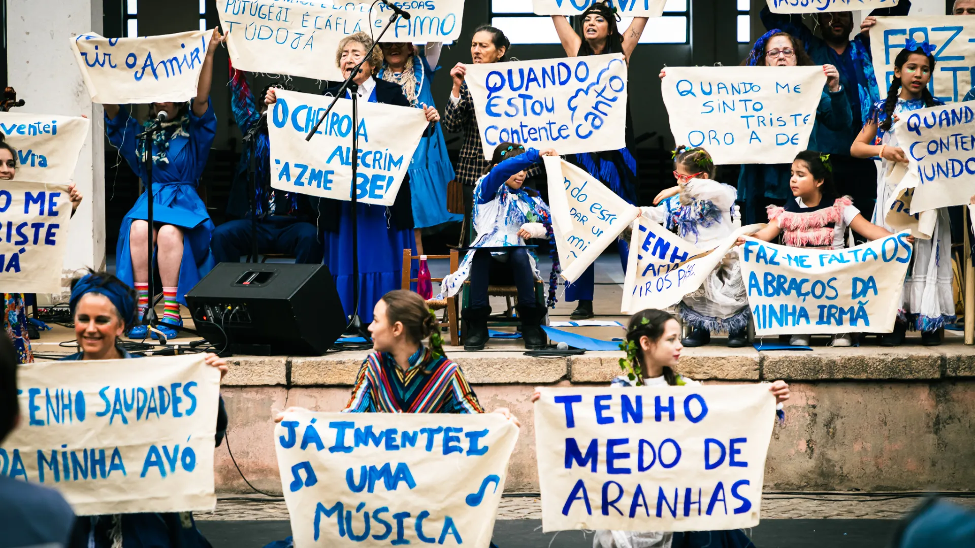 _joayoversosroldayo_2023_odisseianacional_tndmii_ondaamarela_noysquemsomos_27mai_castelobranco_lowres_92_1856670447647879c725aef.jpg _joayoversosroldayo_2023_odisseianacional_tndmii_ondaamarela_noysquemsomos_27mai_castelobranco_lowres_92_1856670447647879c725aef.jpg