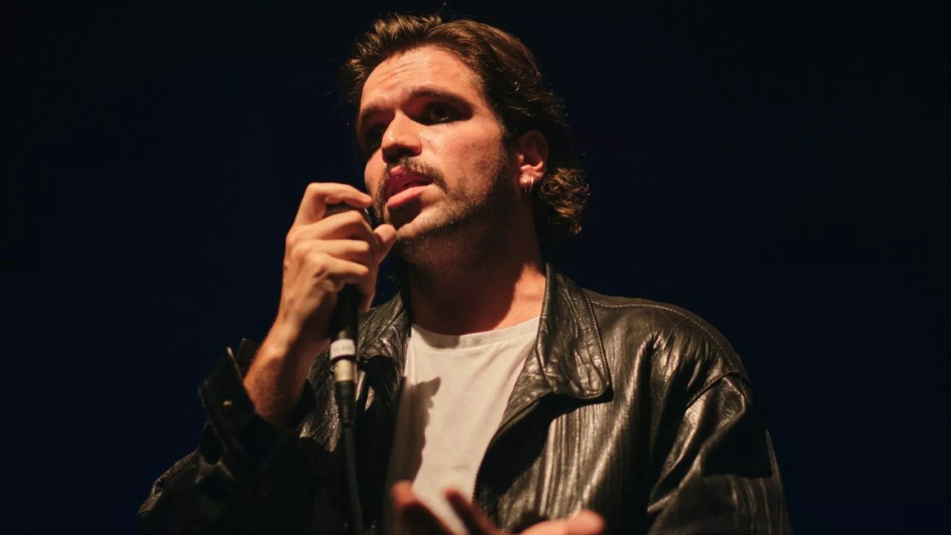 ainda_estou_aqui_filipe_ferreira_5__49443822660d6013d438ee.jpg ainda_estou_aqui_filipe_ferreira_5__49443822660d6013d438ee.jpg