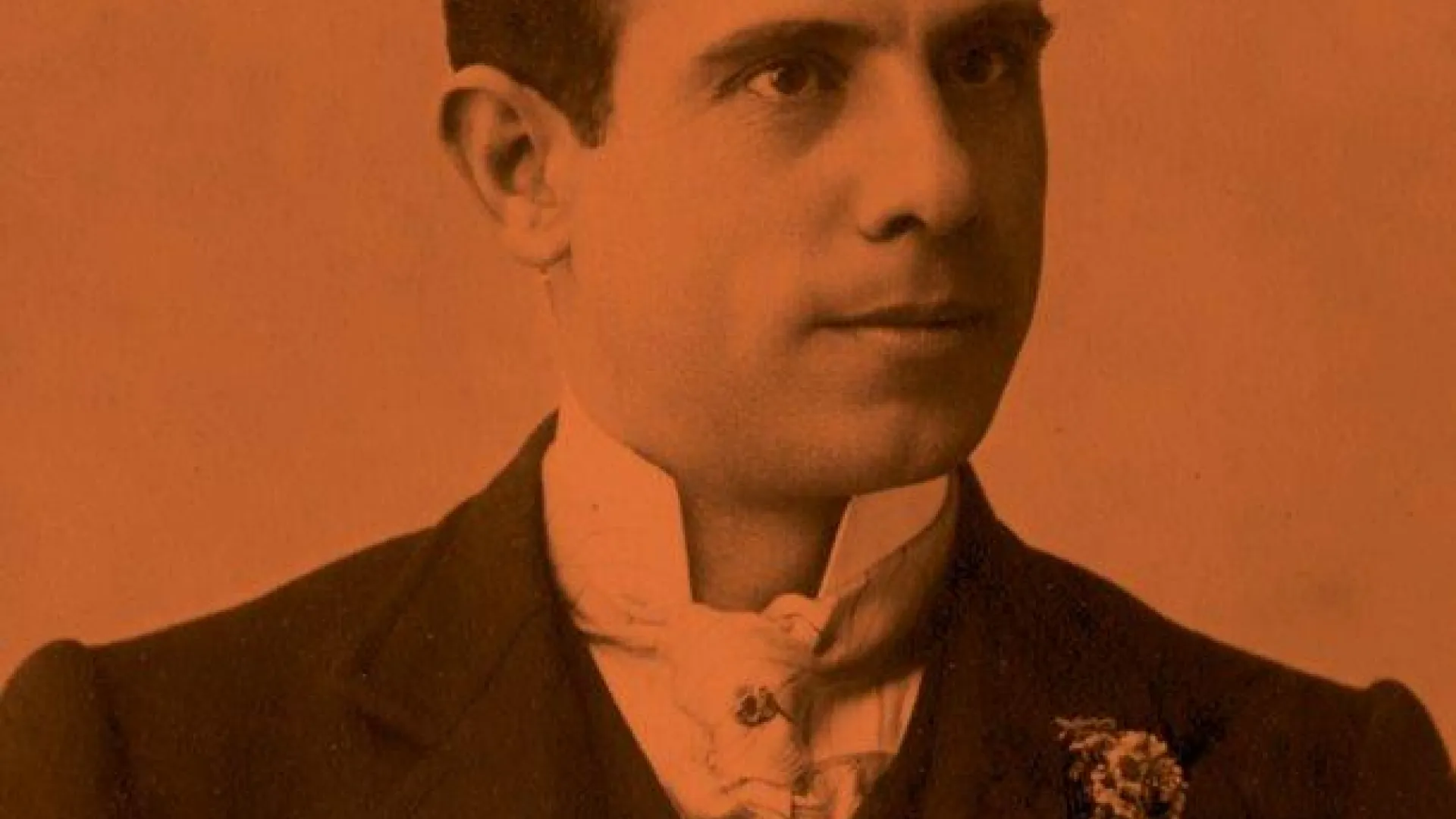antonio-capa2_14509264875c5c1a81588d2.jpg