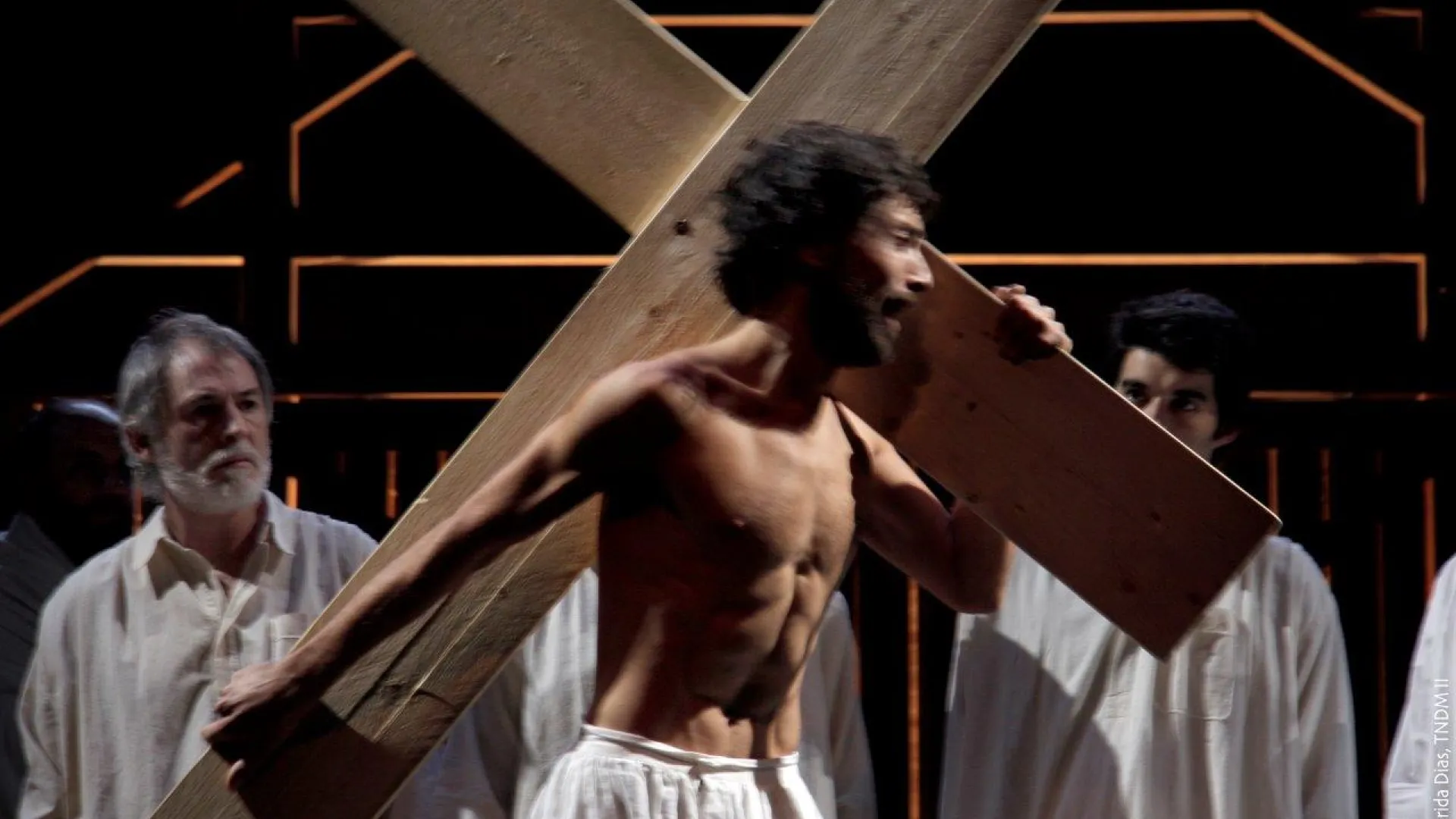 breve_sumario_historia_de_deus-foto_de_margarida_dias7_180734095651954b2d0f050.jpg