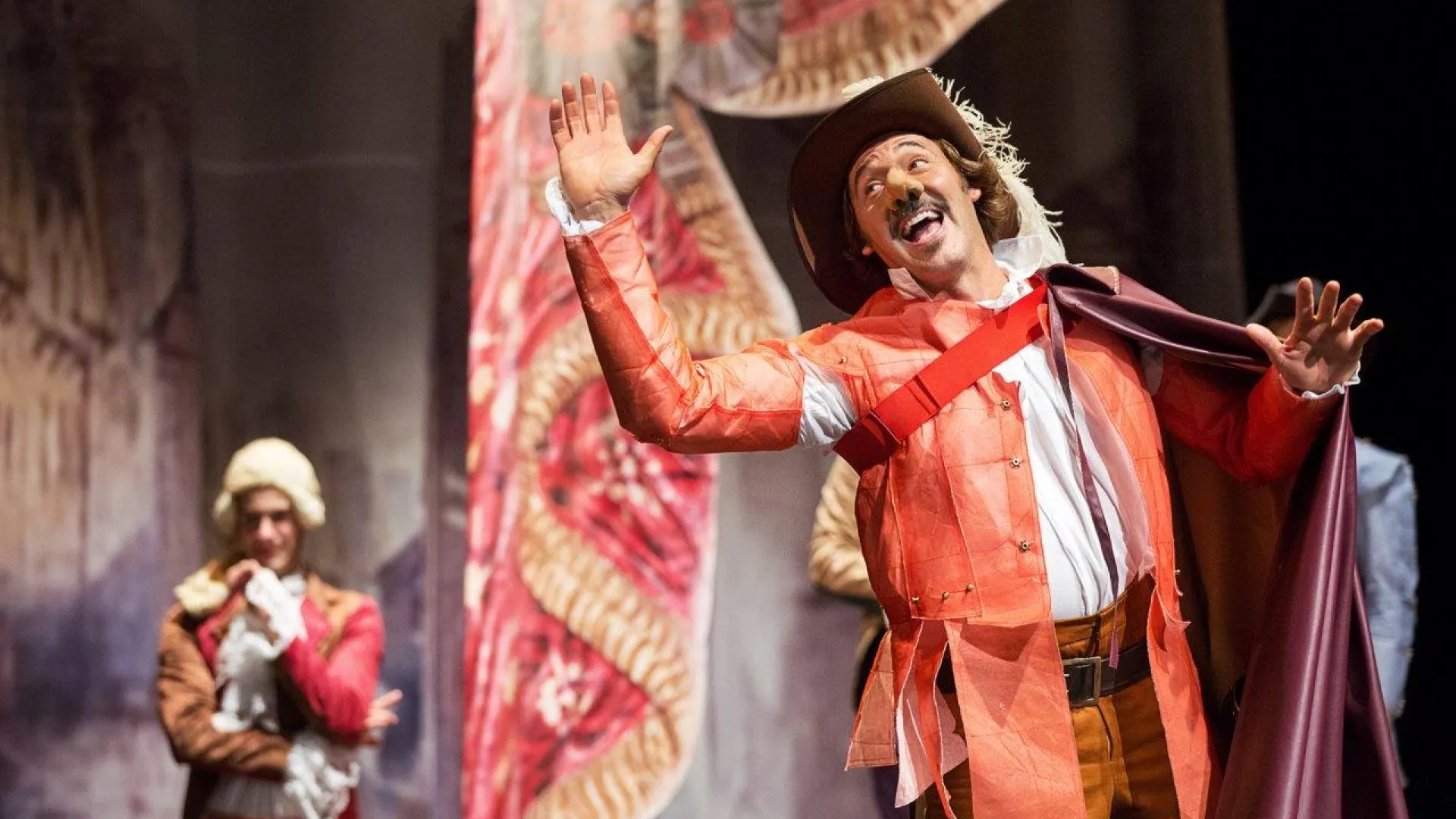 cyrano_de_bergerac_1º_ensaio_©filipe_ferreira_10_91677770554a6af214e6fa.jpg cyrano_de_bergerac_1º_ensaio_©filipe_ferreira_10_91677770554a6af214e6fa.jpg