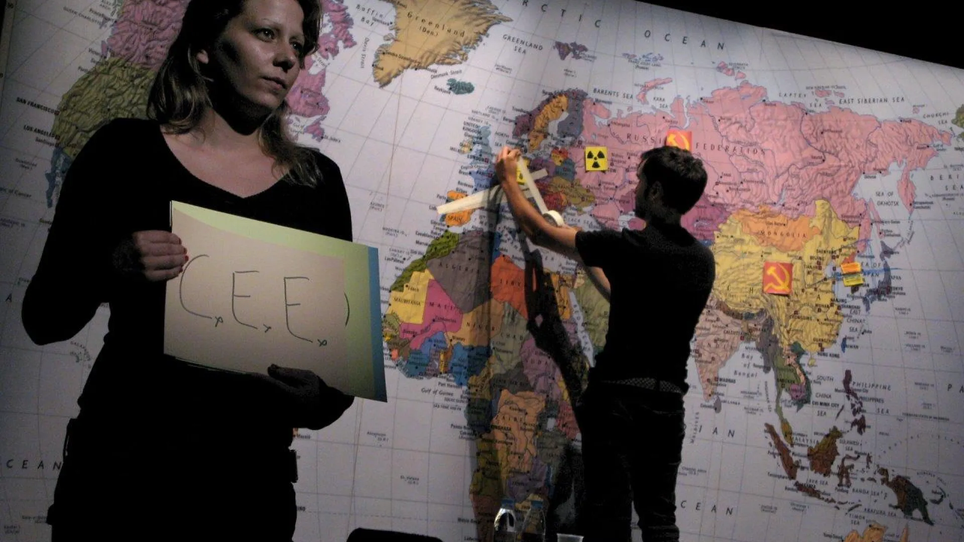 geopolitica_do_caos_©margarida_dias_2_908808124519393277382c.jpg geopolitica_do_caos_©margarida_dias_2_908808124519393277382c.jpg