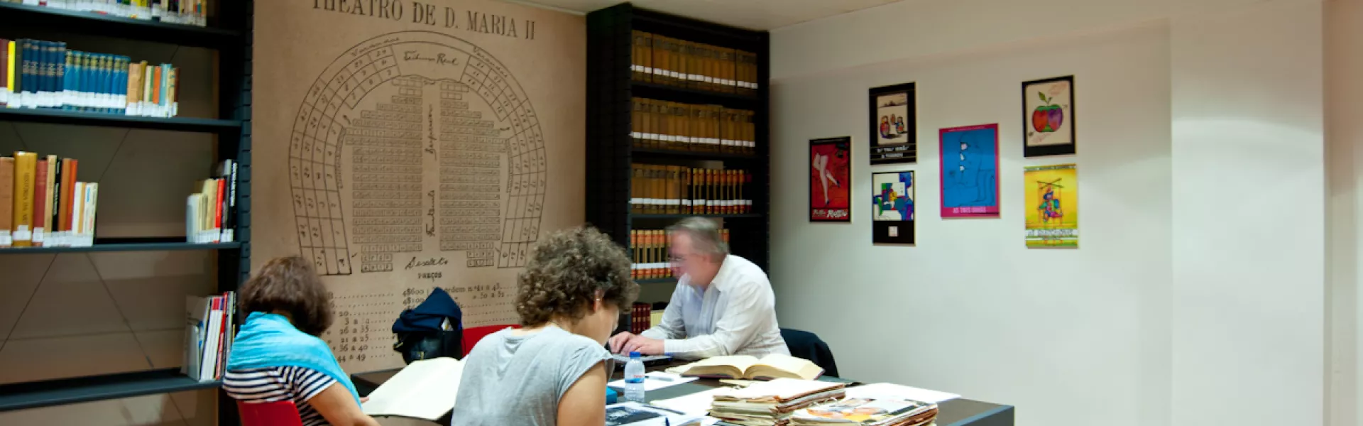 Biblioteca e Arquivo ©Ana Paula Carvalho